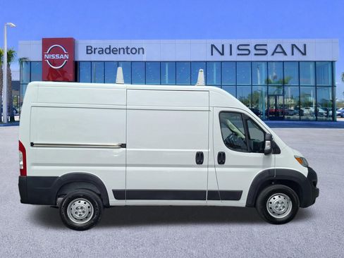 Used 2023 RAM ProMaster 1500 FWD image 4