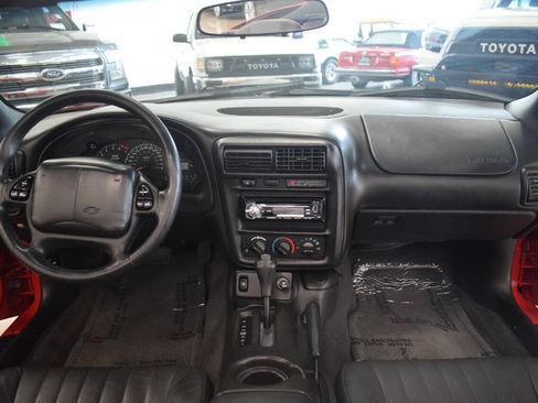 Used 2002 Chevrolet Camaro Z28 RWD image 44