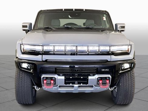 Certified 2025 GMC Hummer EV 2X w/ LPO, Sport Package image 3