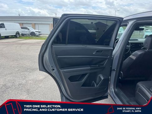 Used 2020 Volkswagen Atlas Cross Sport SEL Premium AWD/4WD image 29