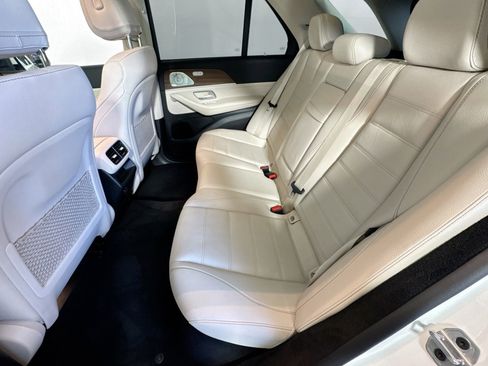 Used 2022 Mercedes-Benz GLE 350 4MATIC image 23