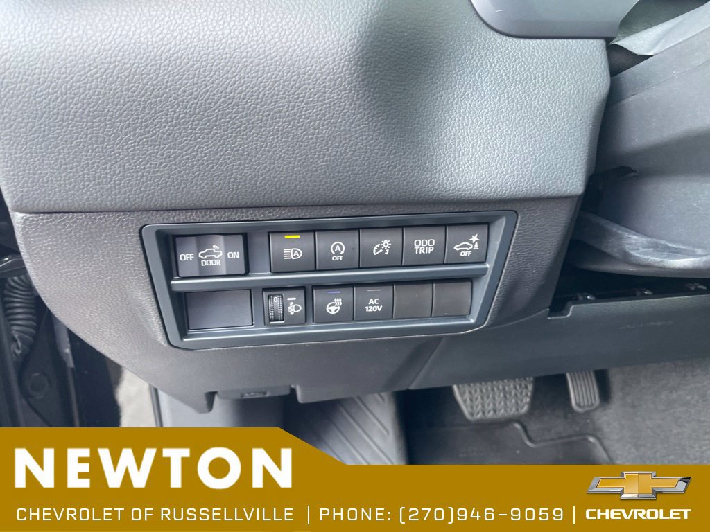 Used 2024 Toyota Tundra Limited w/ Power Package AWD/4WD image 7