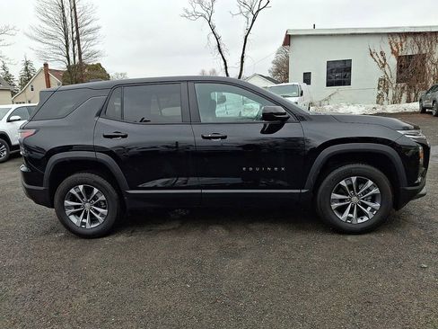 Used 2026 Chevrolet Equinox LT w/ Convenience Package II image 8