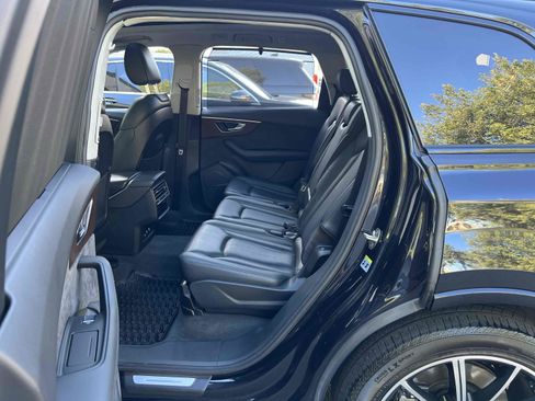 Used 2020 Audi Q7 3.0T Prestige AWD/4WD image 82