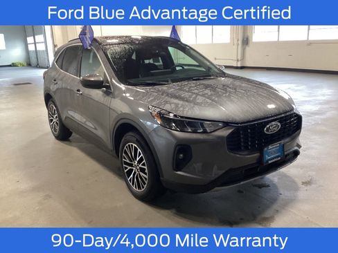 Certified 2025 Ford Escape Base w/ Class II Trailer Tow Package image 9