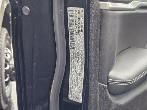 Certified 2025 Jeep Grand Cherokee Limited w/ Trailer Tow Package image 40