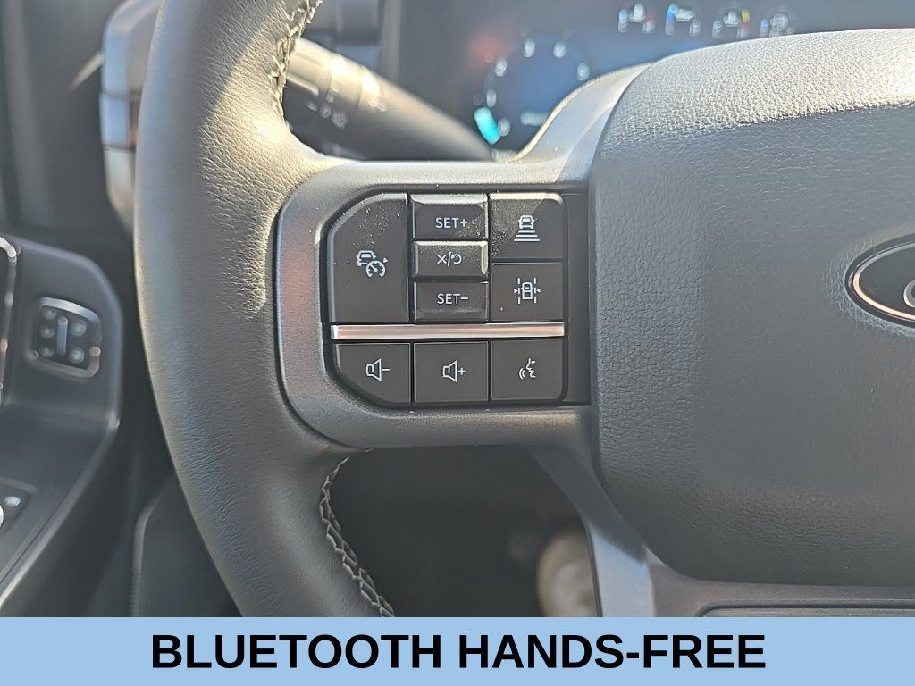 Used 2025 Ford F150 Lariat AWD/4WD image 18