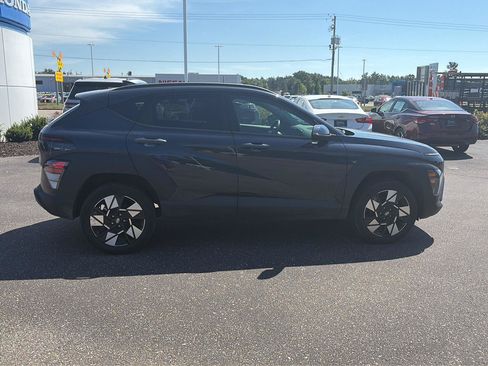 Used 2025 Hyundai Kona SEL AWD/4WD image 8