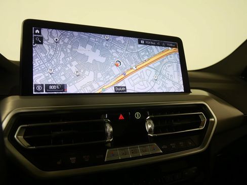 Used 2025 BMW X4 xDrive30i AWD/4WD image 22