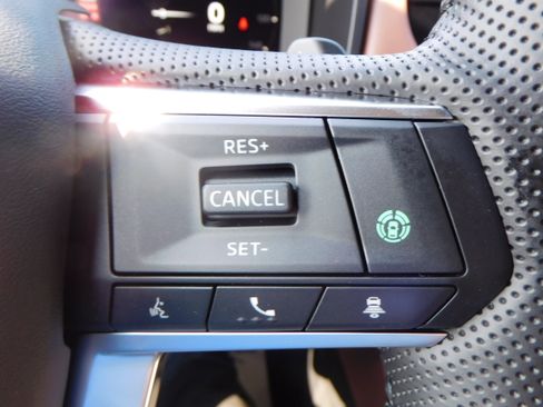 Used 2025 Mitsubishi Outlander SEL image 19