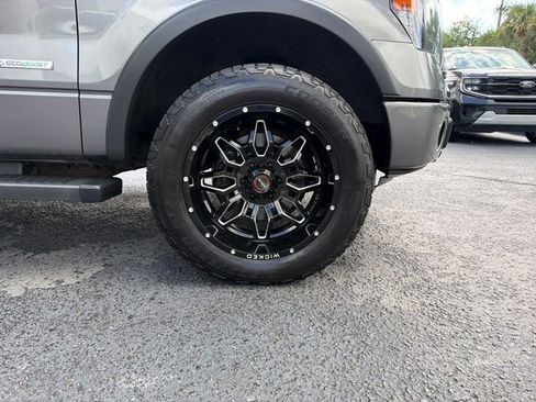 Used 2014 Ford F150 FX4 w/ Equipment Group 402A Luxury AWD/4WD image 31
