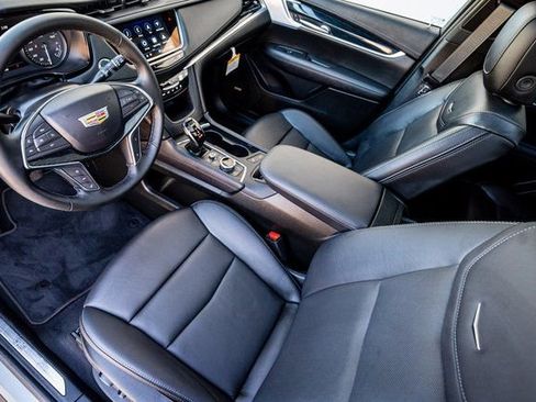 New 2025 Cadillac XT5 Premium Luxury w/ Technology Package image 10