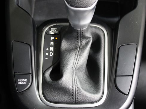 Used 2023 Kia Soul LX w/ Option Group 015 image 16