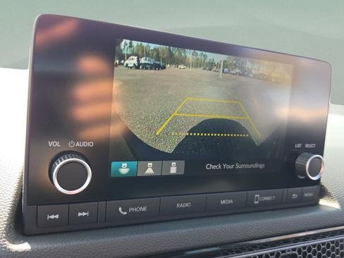 Used 2023 Honda Civic LX image 25