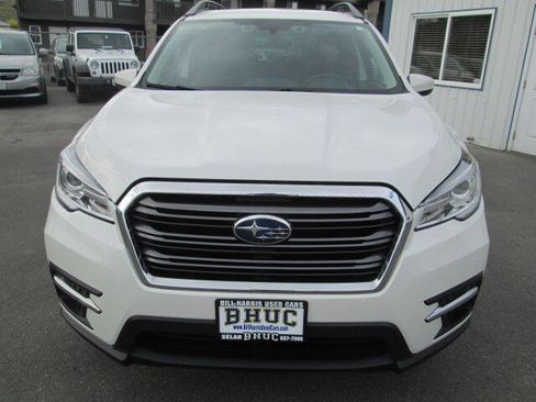 Used 2022 Subaru Ascent Premium w/ Convenience Package image 2
