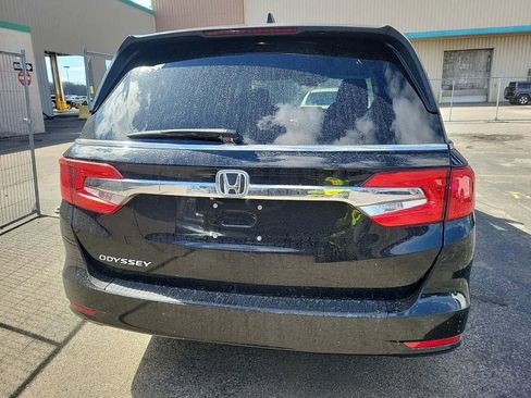 Used 2019 Honda Odyssey EX image 6