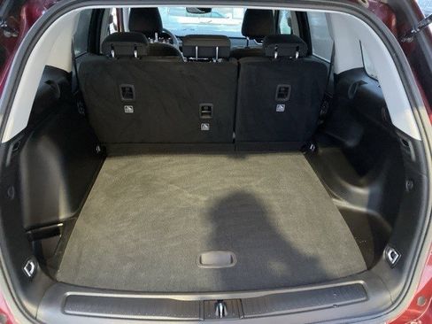 Used 2023 Jeep Grand Cherokee Laredo X image 24