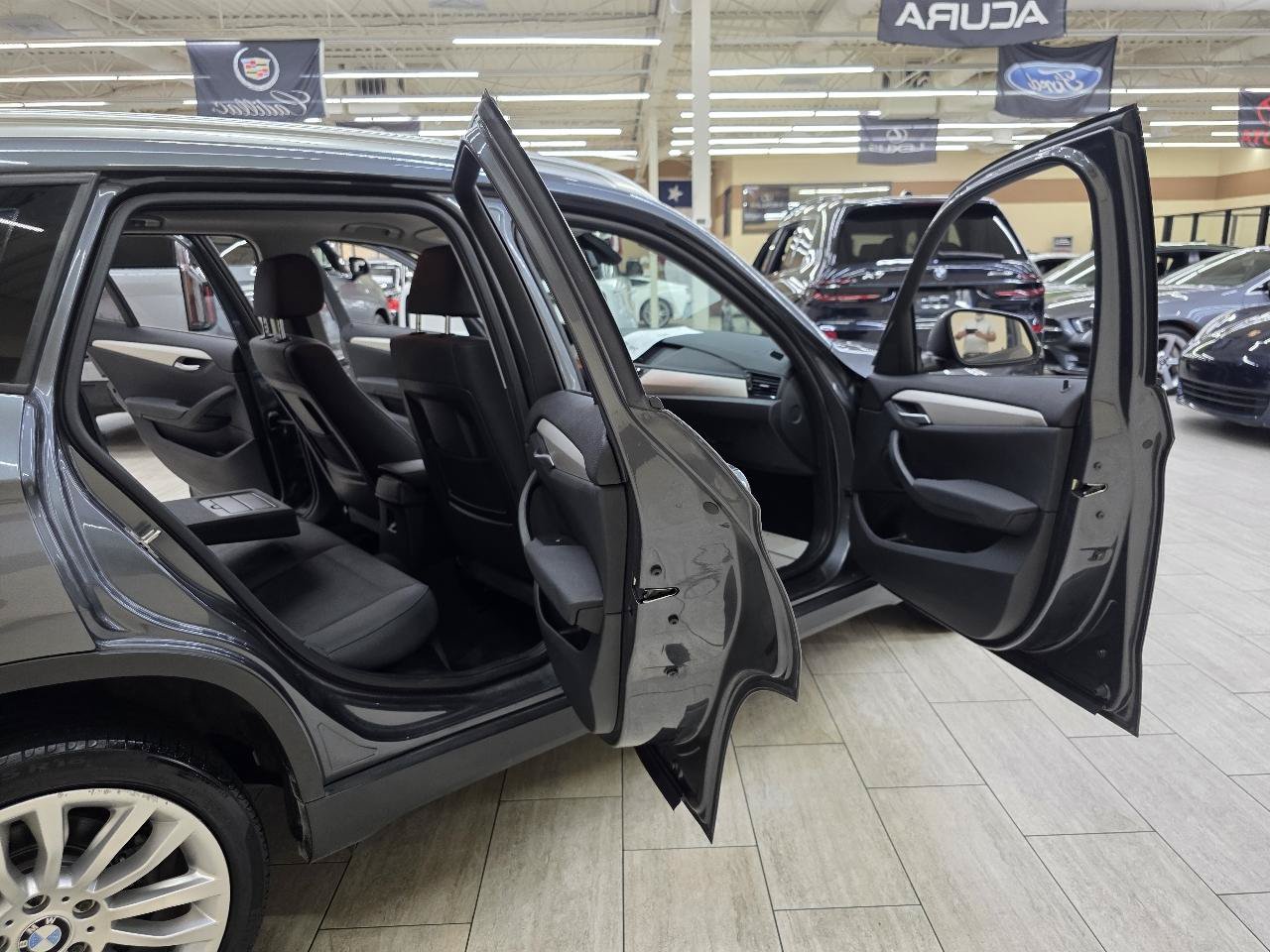 Used 2014 BMW X1 sDrive28i RWD image 14