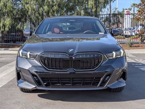 New 2026 BMW 530i xDrive image 4