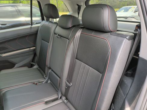 Used 2024 Volkswagen Tiguan Wolfsburg Edition FWD image 35