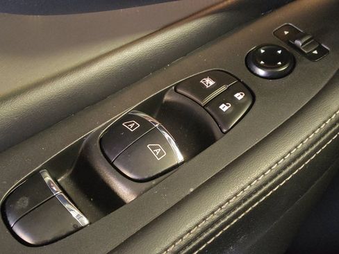 Used 2023 Nissan Murano SL w/ Cargo Package image 27