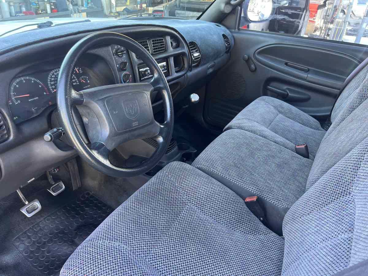 Used 2001 Dodge Ram 1500 Truck 2WD Quad Cab image 9