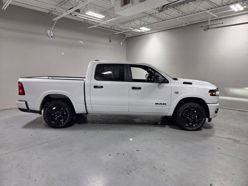 New 2026 RAM 1500 Big Horn AWD/4WD image 15
