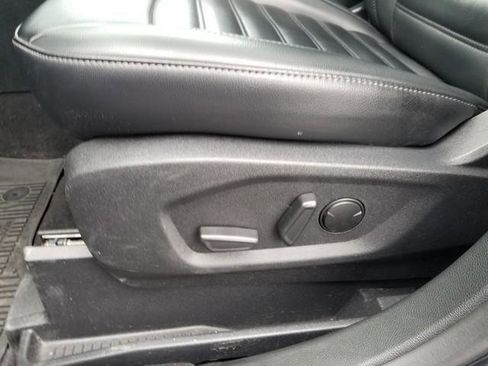 Certified 2024 Ford Edge SEL w/ Convenience Package image 14