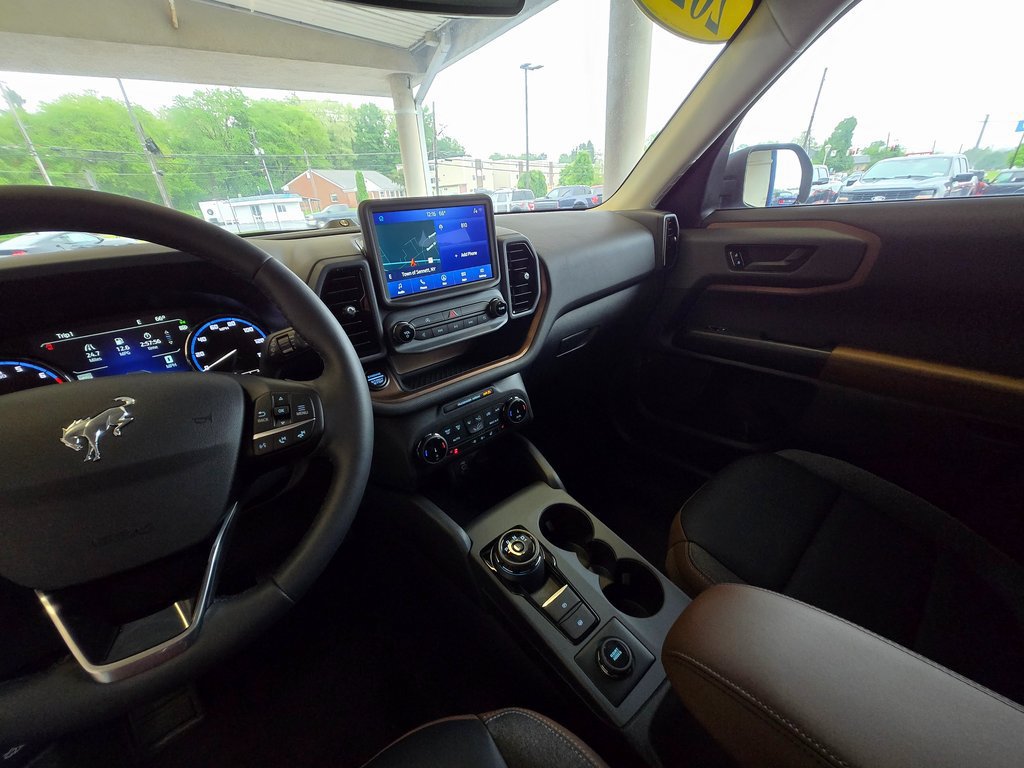 New 2024 Ford Bronco Sport Outer Banks w/ Tech Package AWD/4WD image 17