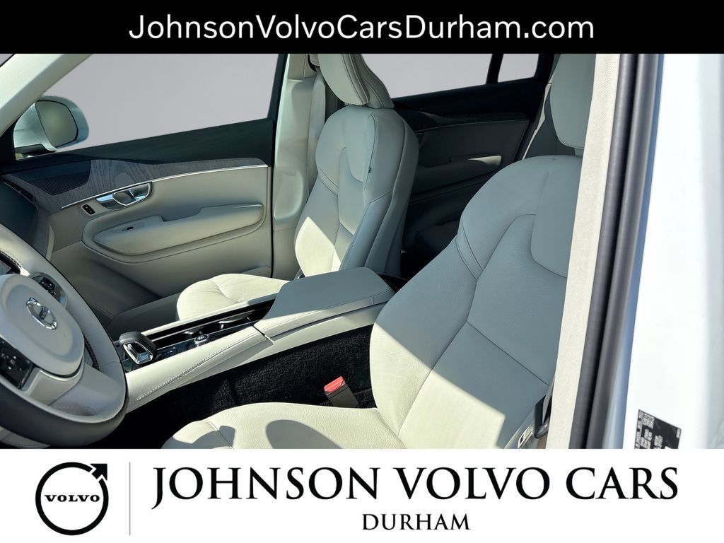 Used 2024 Volvo XC90 T8 Plus w/ Protection Package AWD/4WD image 13