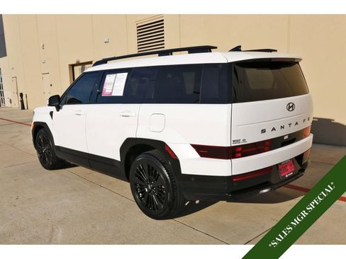 Used 2025 Hyundai Santa Fe Calligraphy image 6