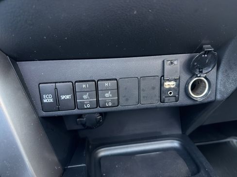 Used 2018 Toyota RAV4 Limited w/ All Weather Liner Package image 23