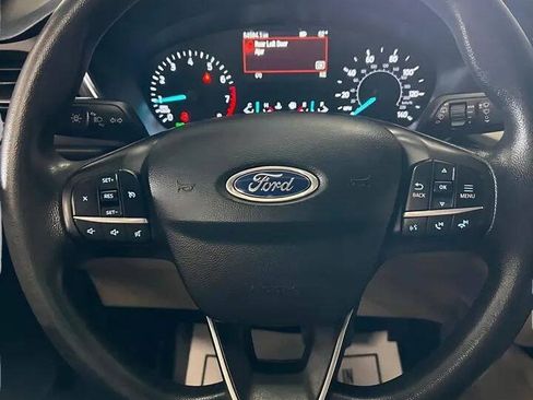 Used 2020 Ford Escape SE FWD image 22