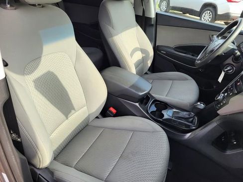 Used 2018 Hyundai Santa Fe Sport image 23