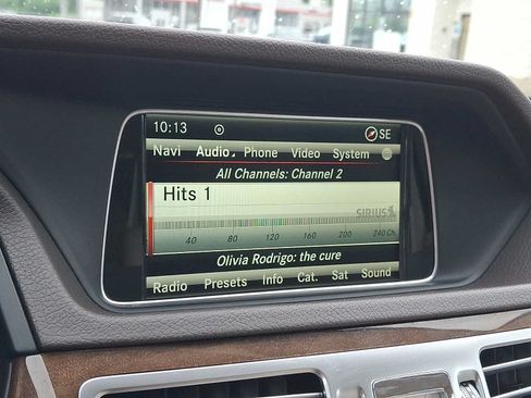 Used 2014 Mercedes-Benz E 350 4MATIC Sedan image 19