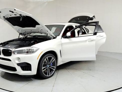 Used 2018 BMW X6 M w/ Executive Package image 9