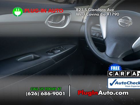 Used 2014 Nissan Sentra S image 12