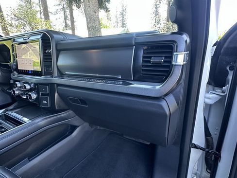 Used 2026 Ford F350 Platinum w/ Tremor Off-Road Package AWD/4WD image 54