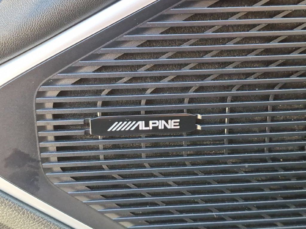 Used 2022 Jeep Wagoneer Series III AWD/4WD image 15