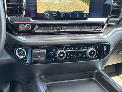 Used 2024 Chevrolet Silverado 2500 LTZ w/ LTZ Plus Package AWD/4WD image 21