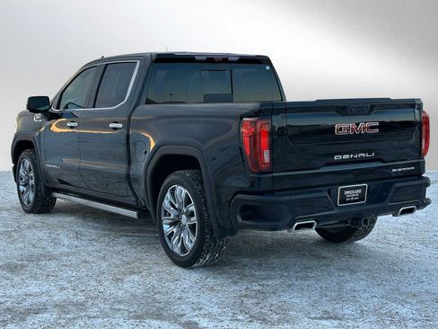 Certified 2023 GMC Sierra 1500 Denali w/ Denali Reserve Package AWD/4WD image 5