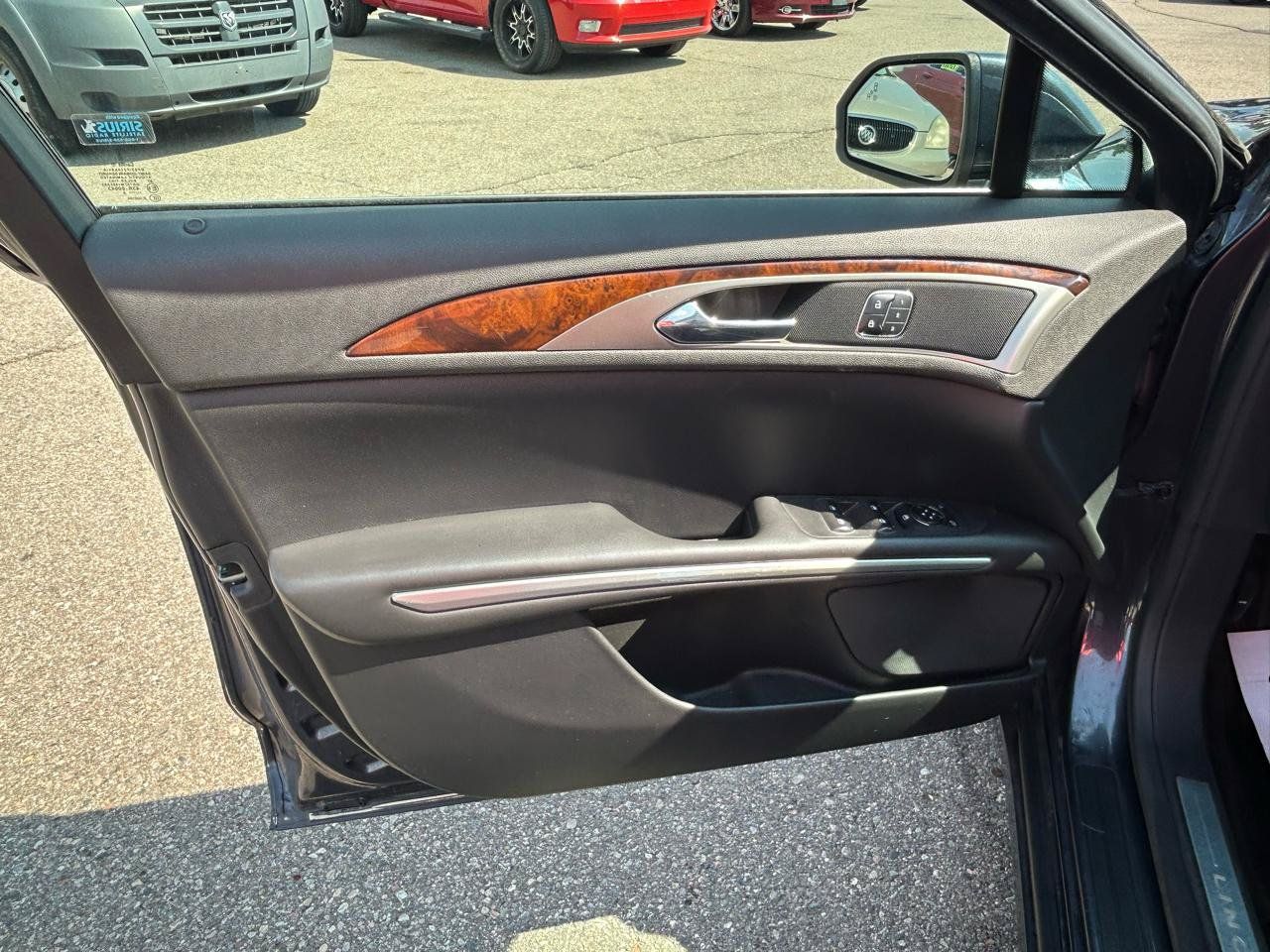 Used 2014 Lincoln MKZ AWD w/ Equipment Group 102A Reserve image 14