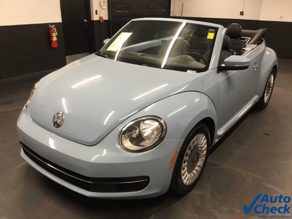 Used 2013 Volkswagen Beetle 2.5 FWD image 6