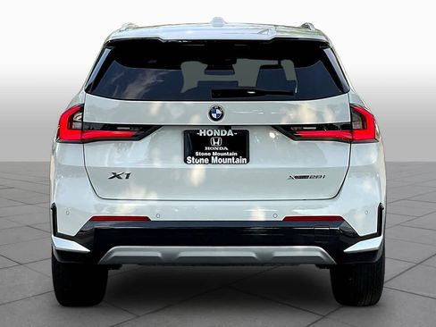 Used 2025 BMW X1 xDrive28i w/ Convenience Package AWD/4WD image 8