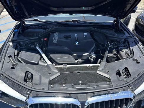 Used 2018 BMW 530i RWD image 19