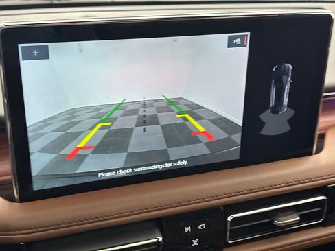 Certified 2022 Lincoln Nautilus Reserve w/ Monochromatic Package image 29