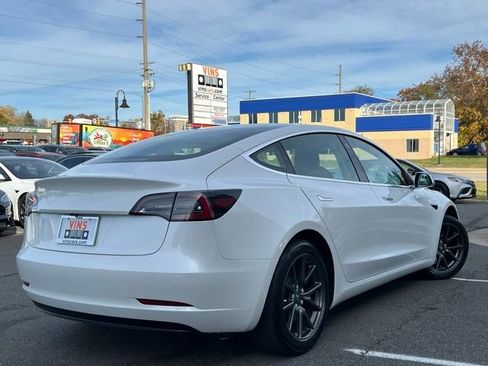Used 2019 Tesla Model 3 Standard Range Plus image 16