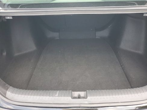 Used 2024 Honda Accord Sport image 9