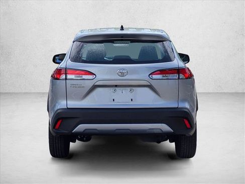 Used 2023 Toyota Corolla Cross L FWD image 6