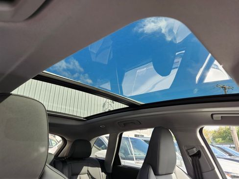 New 2025 Audi Q5 Premium Plus image 17